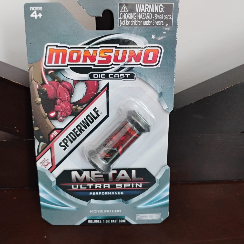 Monsuno Die Cast Spiderwolf Spinner Red and Black Die Cast Toy
